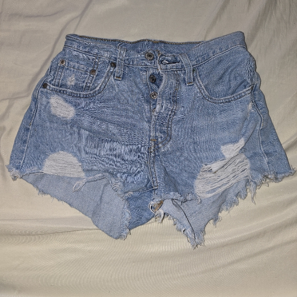 Levi shorts